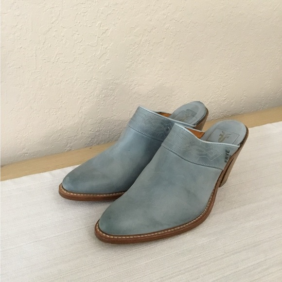 Frye Women’s Mules Size 8.5 M blue Color Leather Western Genuine Goodyear Welt - Picture 3 of 10